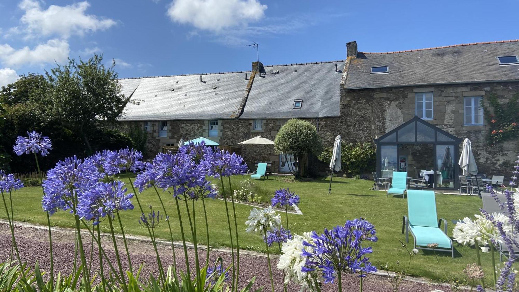 La Metairie-Du-Vauhariot - Vue Mer Et Mont Saint Michel - Piscine Chauffee - Acces Gr34 كُنْكال المظهر الخارجي الصورة